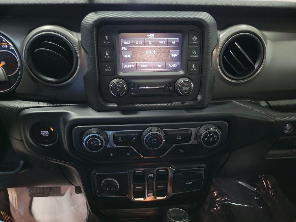 used 2021 Jeep Wrangler Unlimited car, priced at $25,167