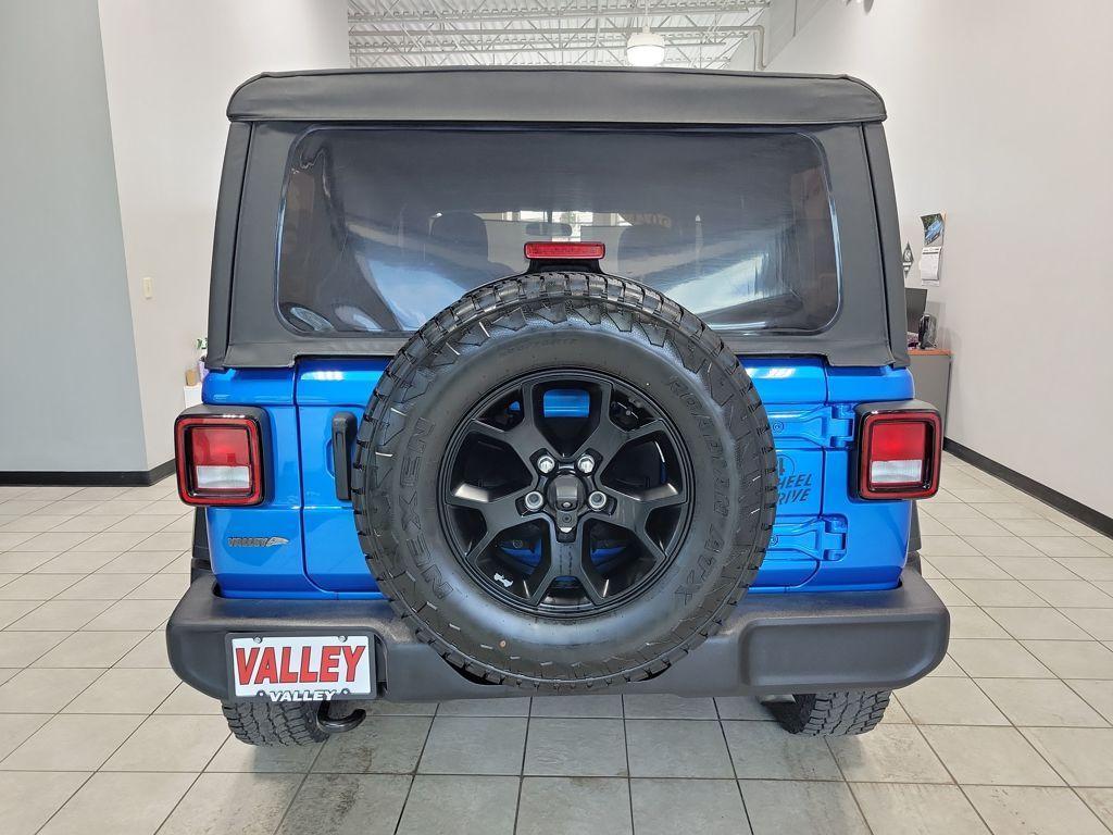 used 2021 Jeep Wrangler Unlimited car, priced at $25,167