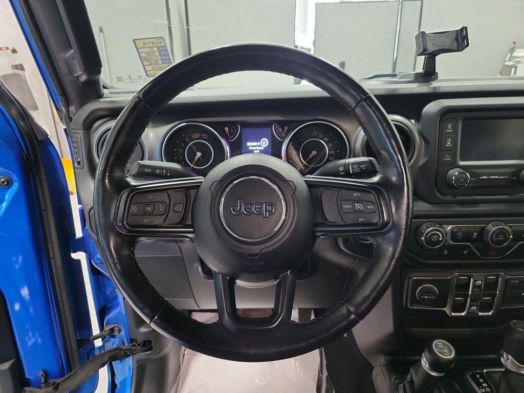 used 2021 Jeep Wrangler Unlimited car, priced at $25,167