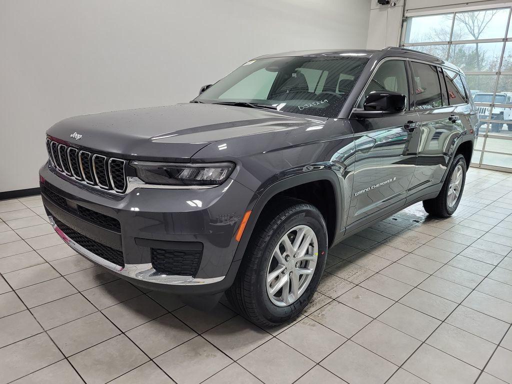 new 2025 Jeep Grand Cherokee L car, priced at $39,457