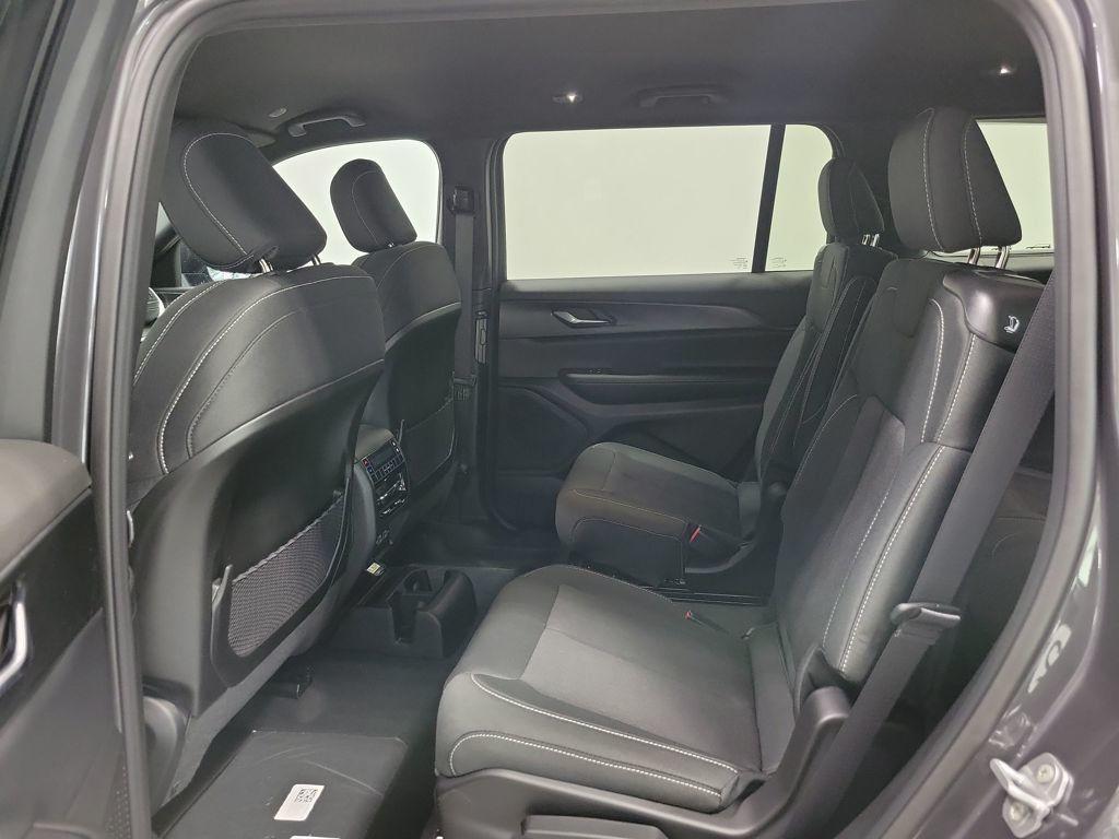 new 2025 Jeep Grand Cherokee L car, priced at $39,457