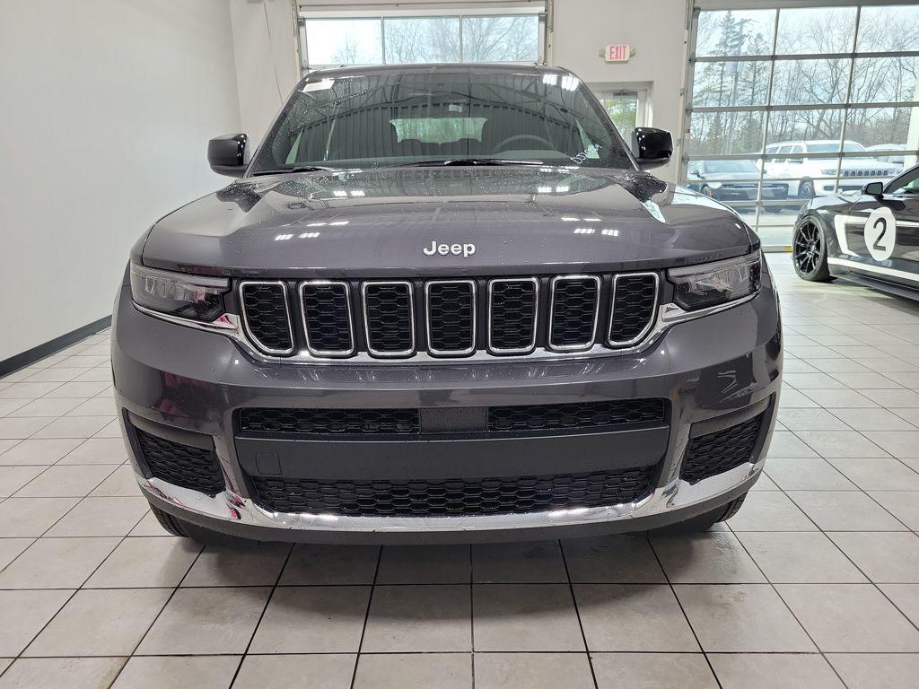 new 2025 Jeep Grand Cherokee L car, priced at $39,457