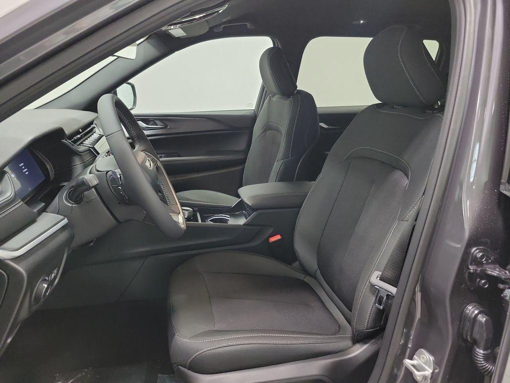 new 2025 Jeep Grand Cherokee L car, priced at $39,457