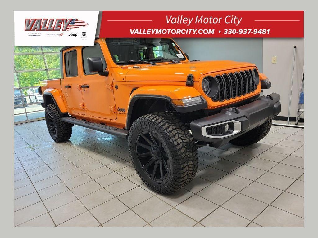 new 2025 Jeep Gladiator car, priced at $59,706