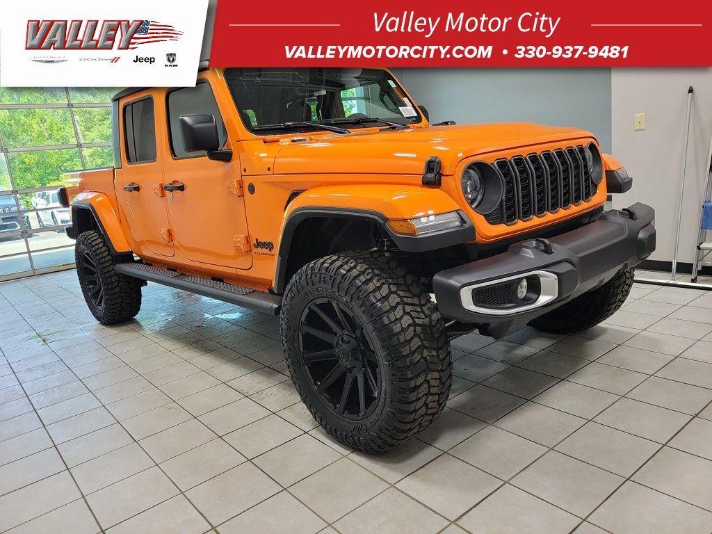 new 2025 Jeep Gladiator car, priced at $57,531