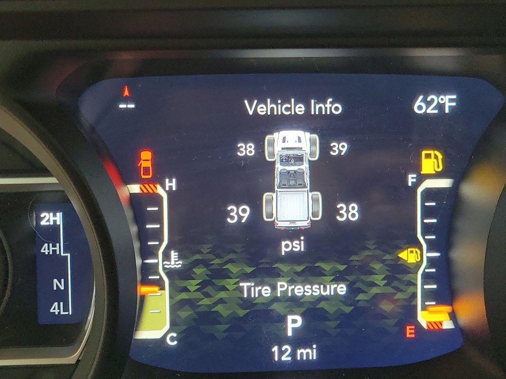 new 2025 Jeep Gladiator car, priced at $59,706