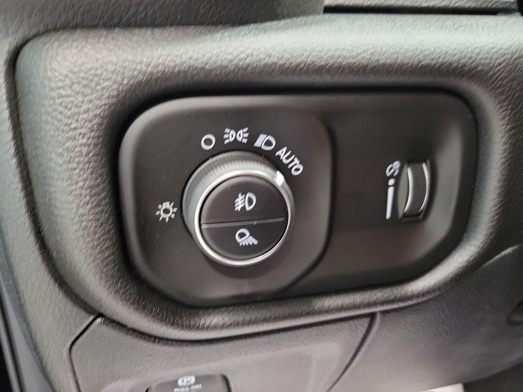 new 2025 Ram 1500 car, priced at $44,595