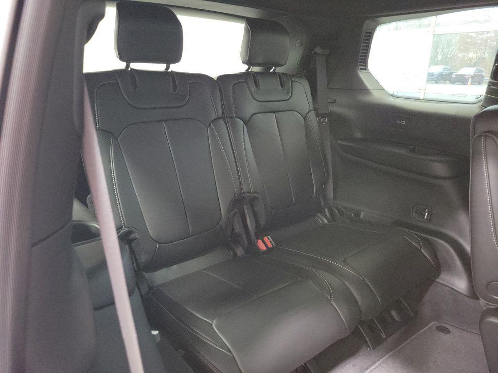 new 2025 Jeep Grand Cherokee L car, priced at $47,076