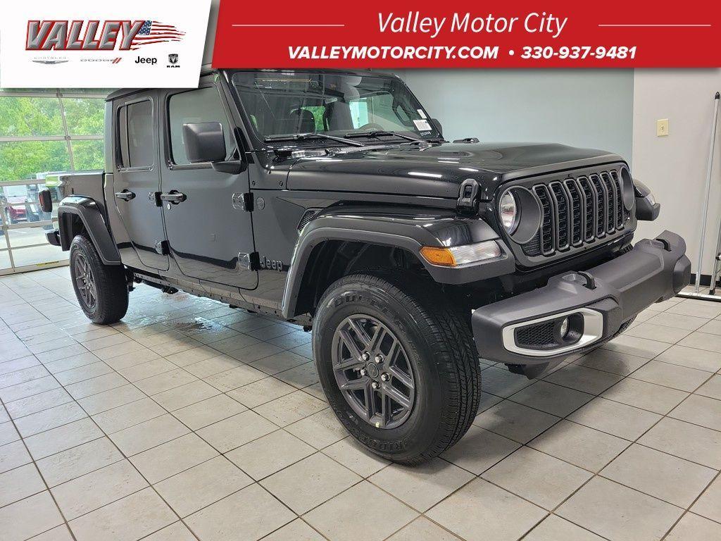 new 2025 Jeep Gladiator car, priced at $46,739