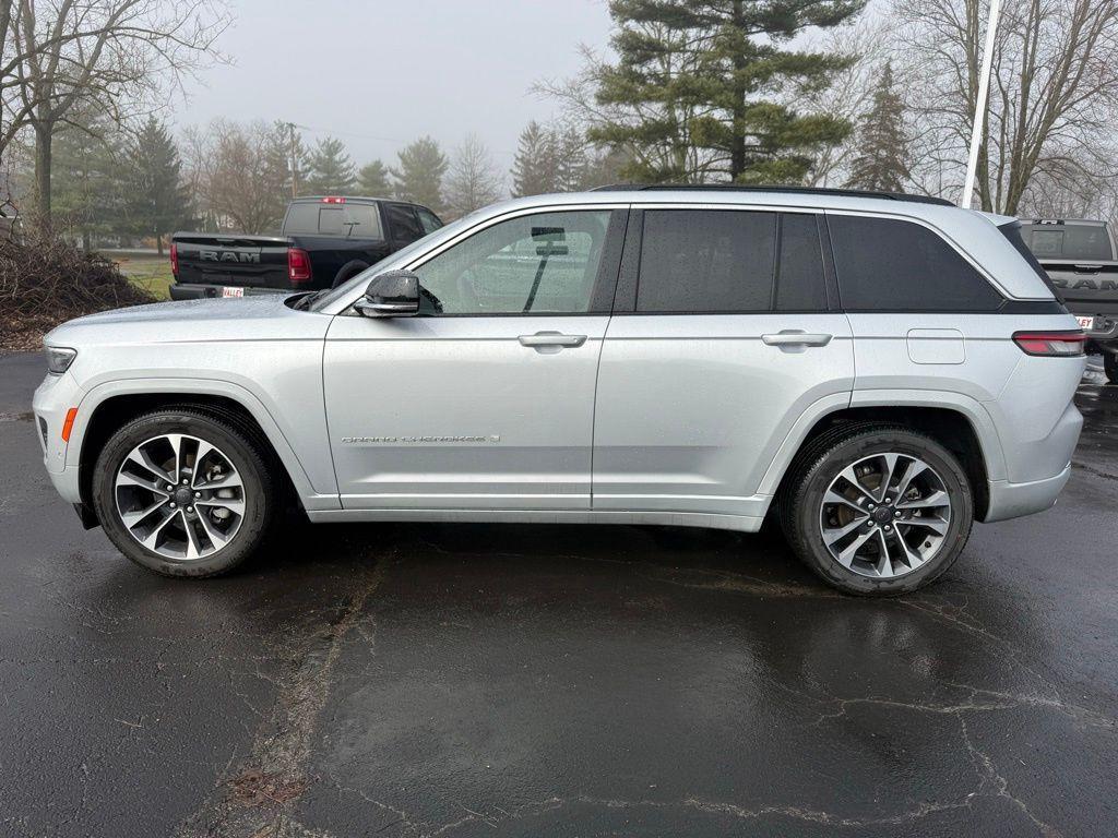 new 2025 Jeep Grand Cherokee car, priced at $54,512