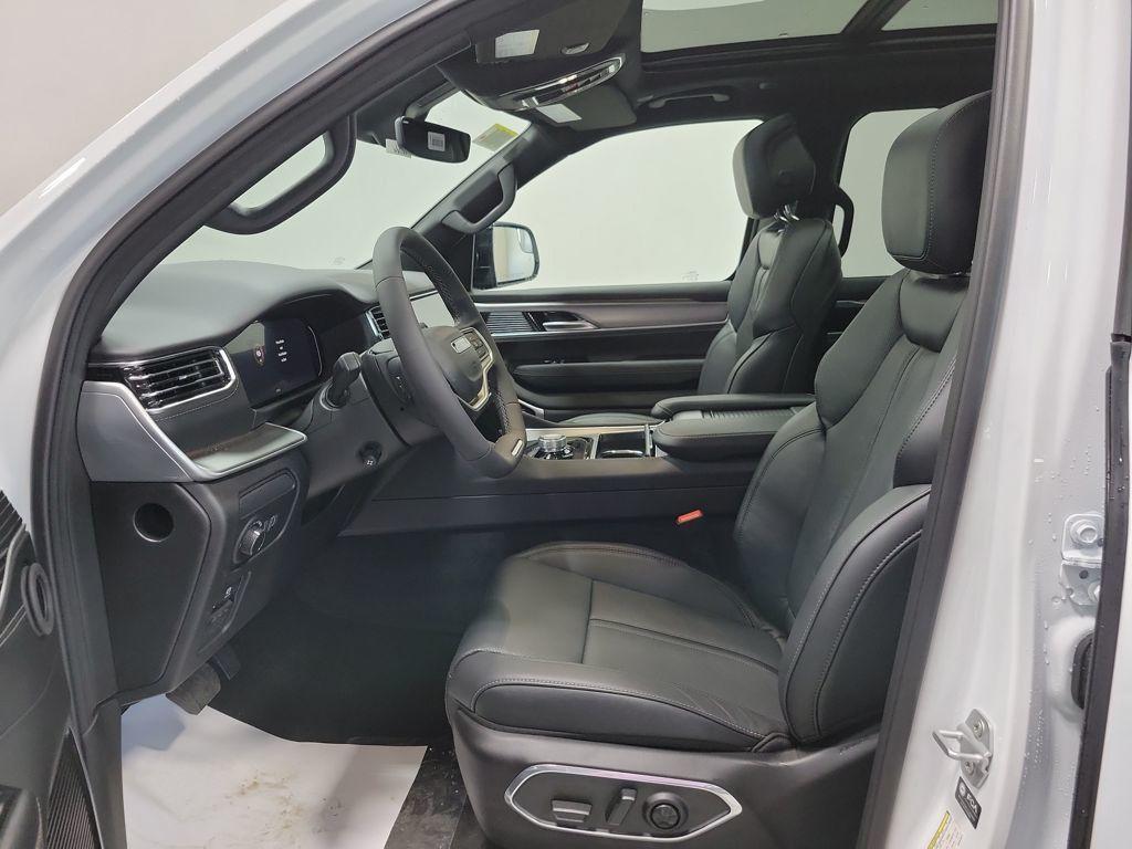 new 2026 Jeep Grand Wagoneer car, priced at $81,860