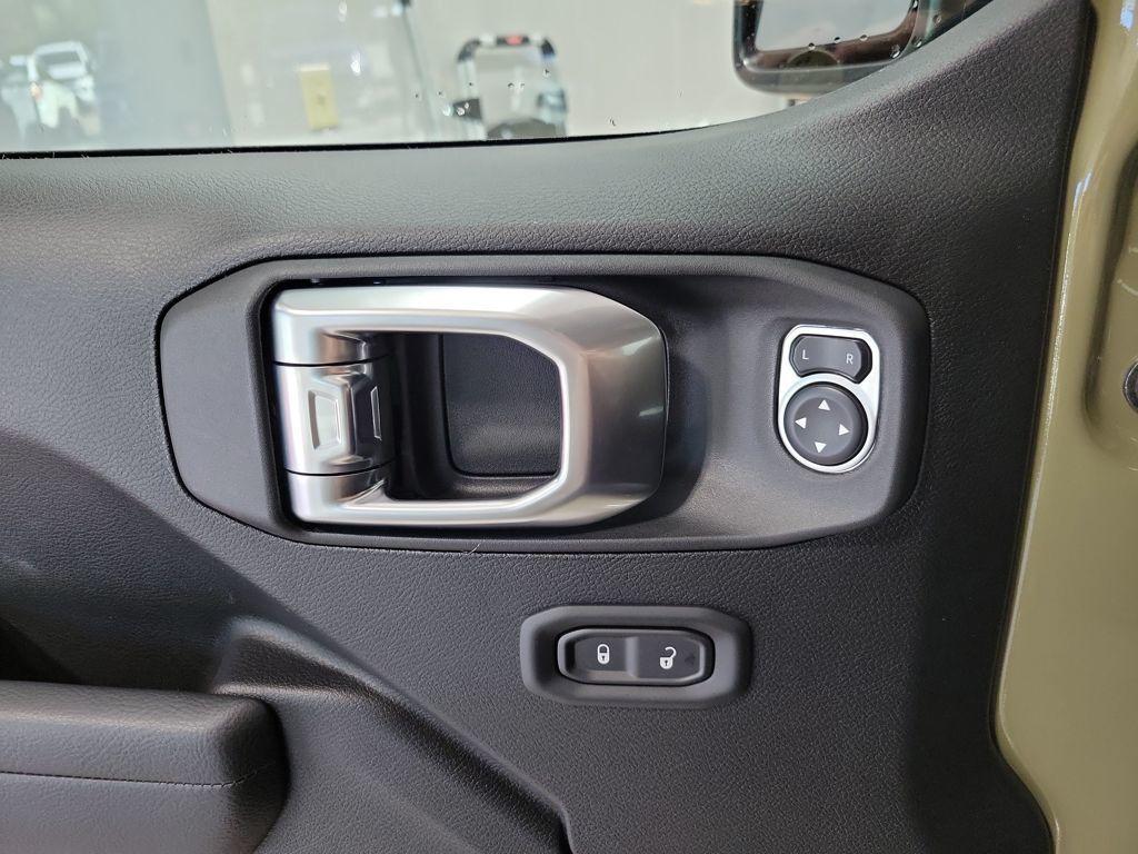 new 2026 Jeep Wrangler car, priced at $47,149