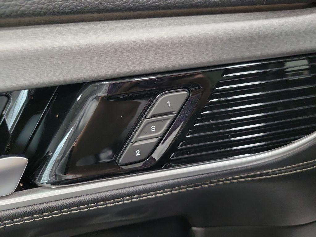 new 2026 Jeep Grand Wagoneer car, priced at $69,755