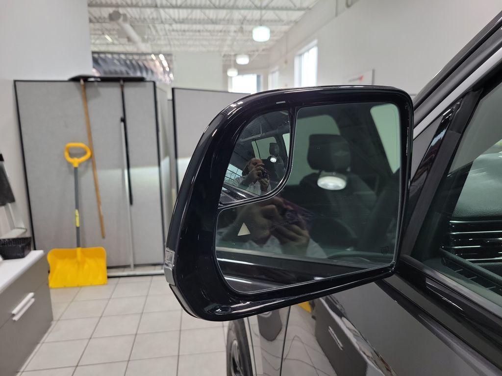 new 2026 Jeep Grand Wagoneer car, priced at $69,755