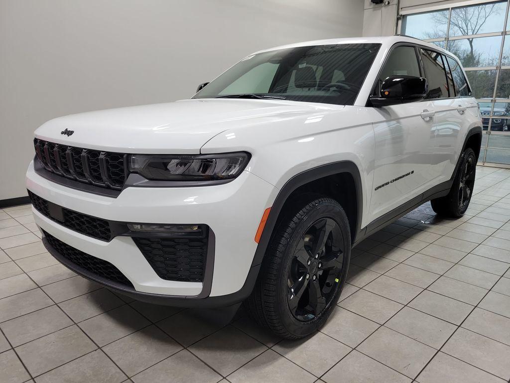 new 2026 Jeep Grand Cherokee car, priced at $50,210