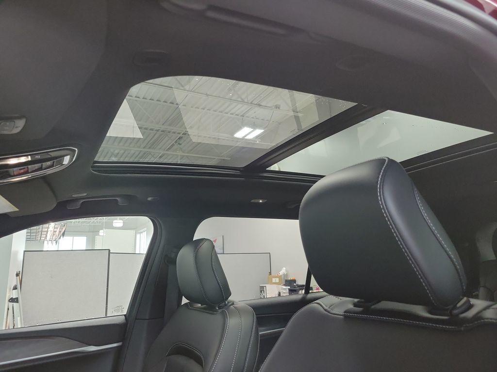 new 2025 Jeep Grand Cherokee L car, priced at $46,914