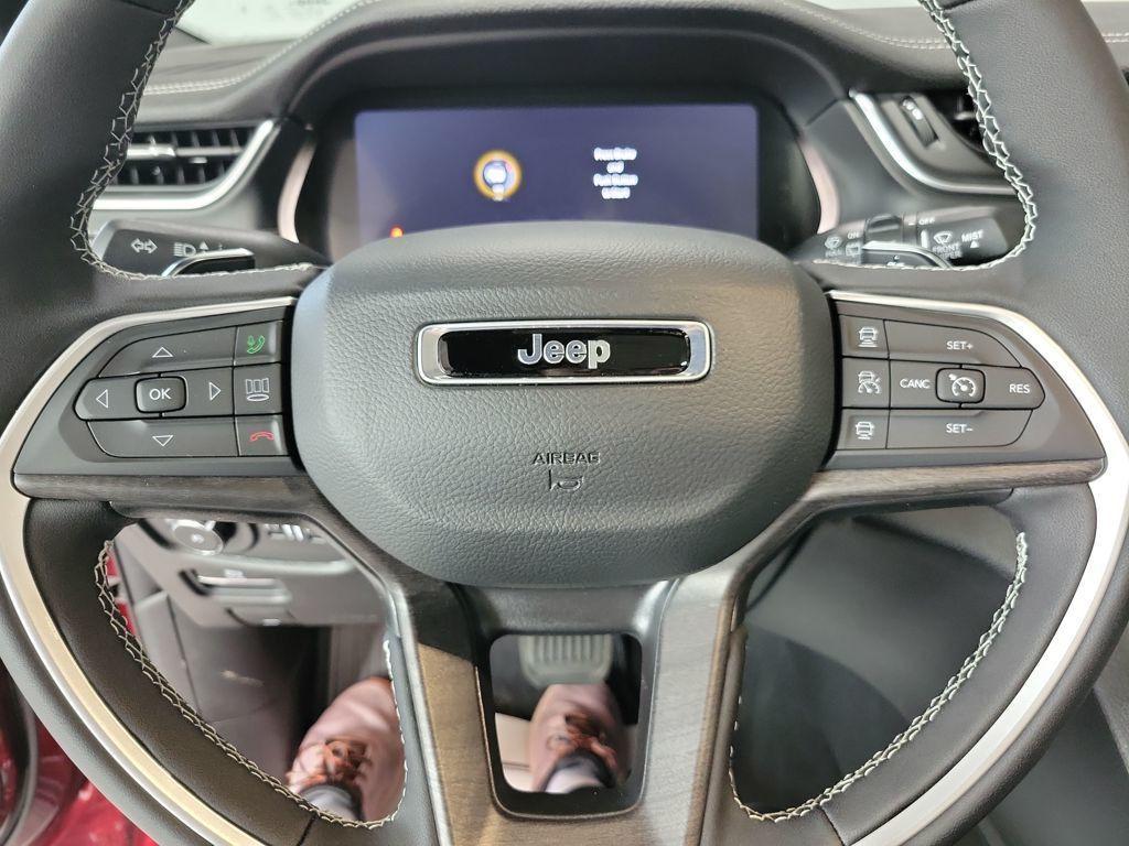 new 2025 Jeep Grand Cherokee L car, priced at $46,914