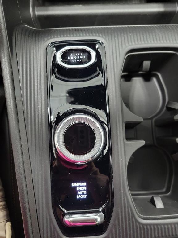 new 2026 Jeep Cherokee car, priced at $39,151