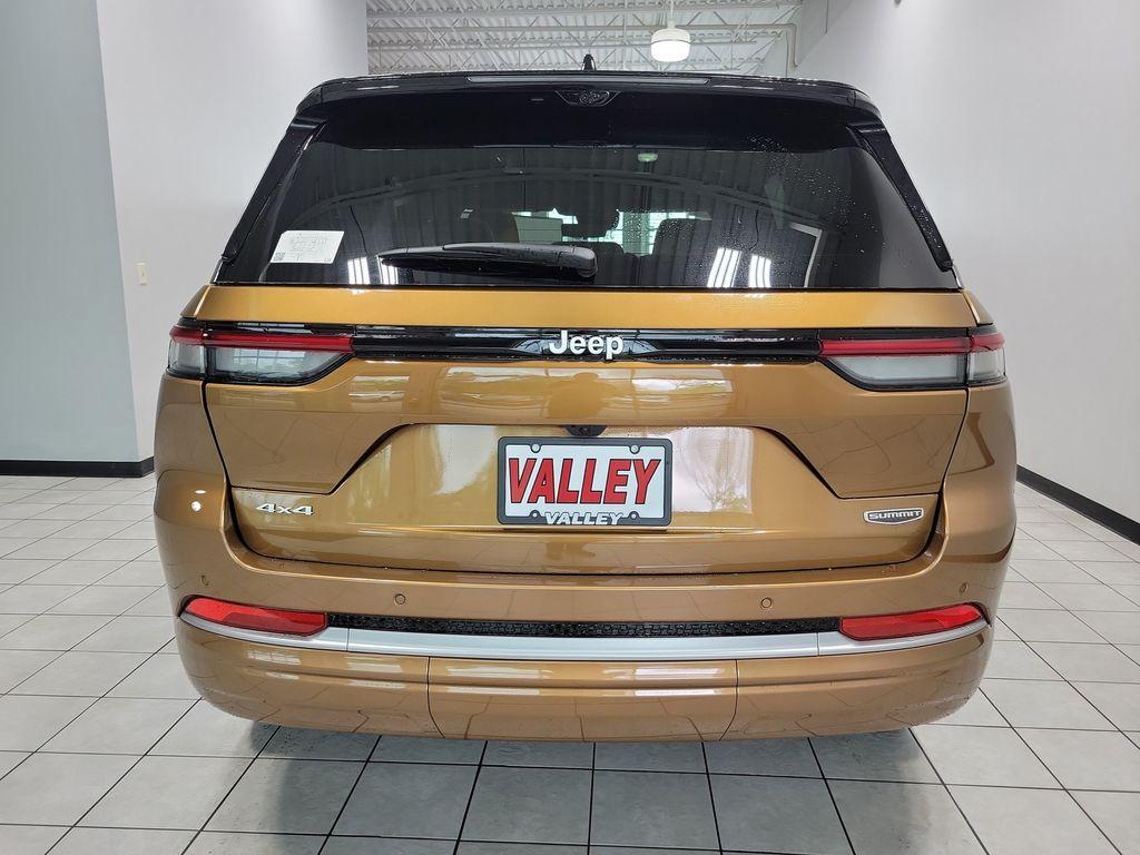 new 2026 Jeep Grand Cherokee car, priced at $57,952