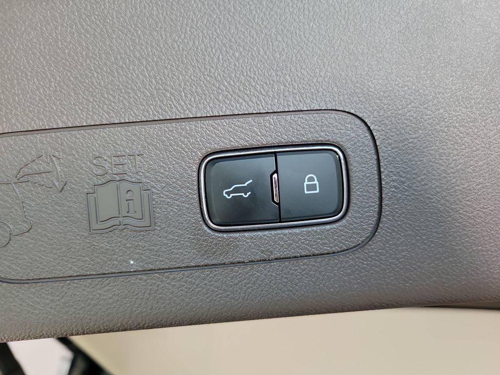 used 2024 Lincoln Aviator car, priced at $49,999