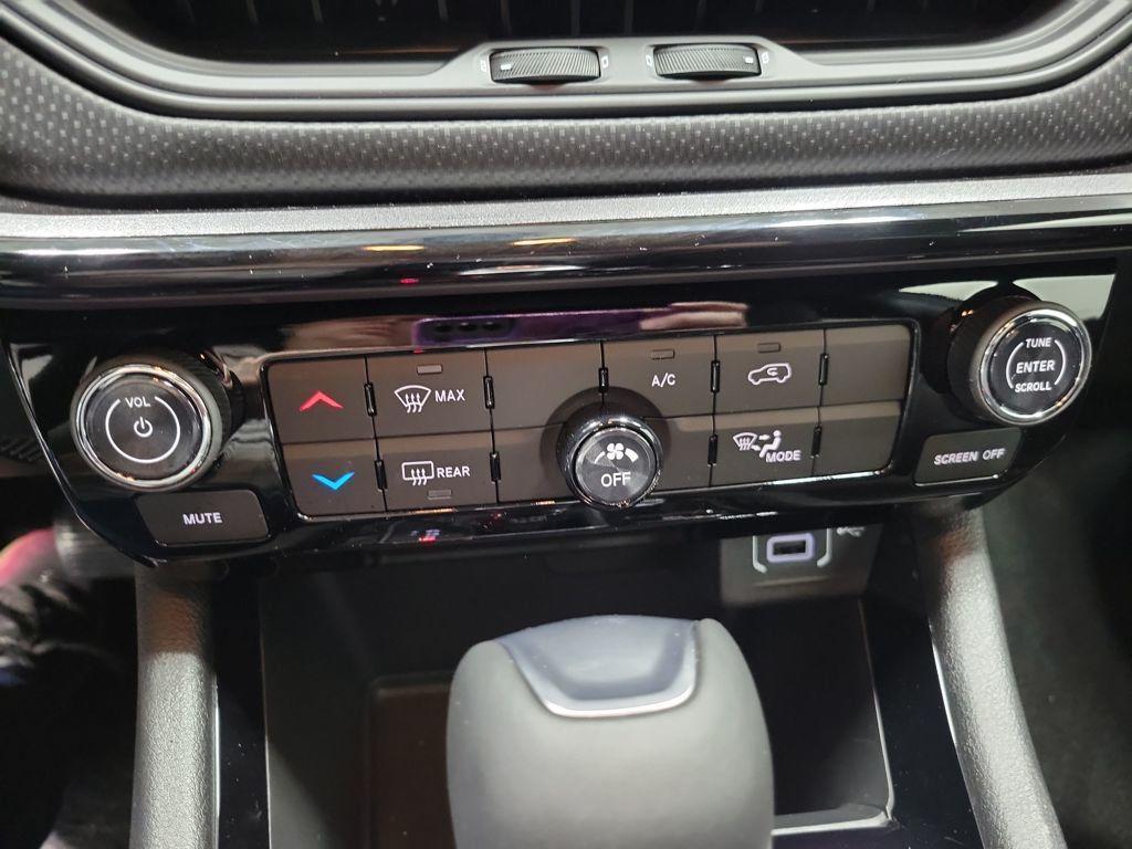 new 2026 Jeep Compass car, priced at $32,210