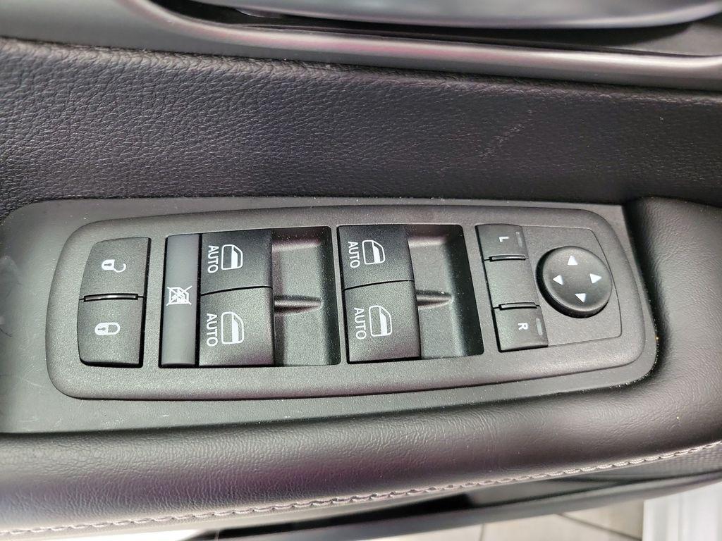 new 2027 Chrysler Pacifica car, priced at $45,540