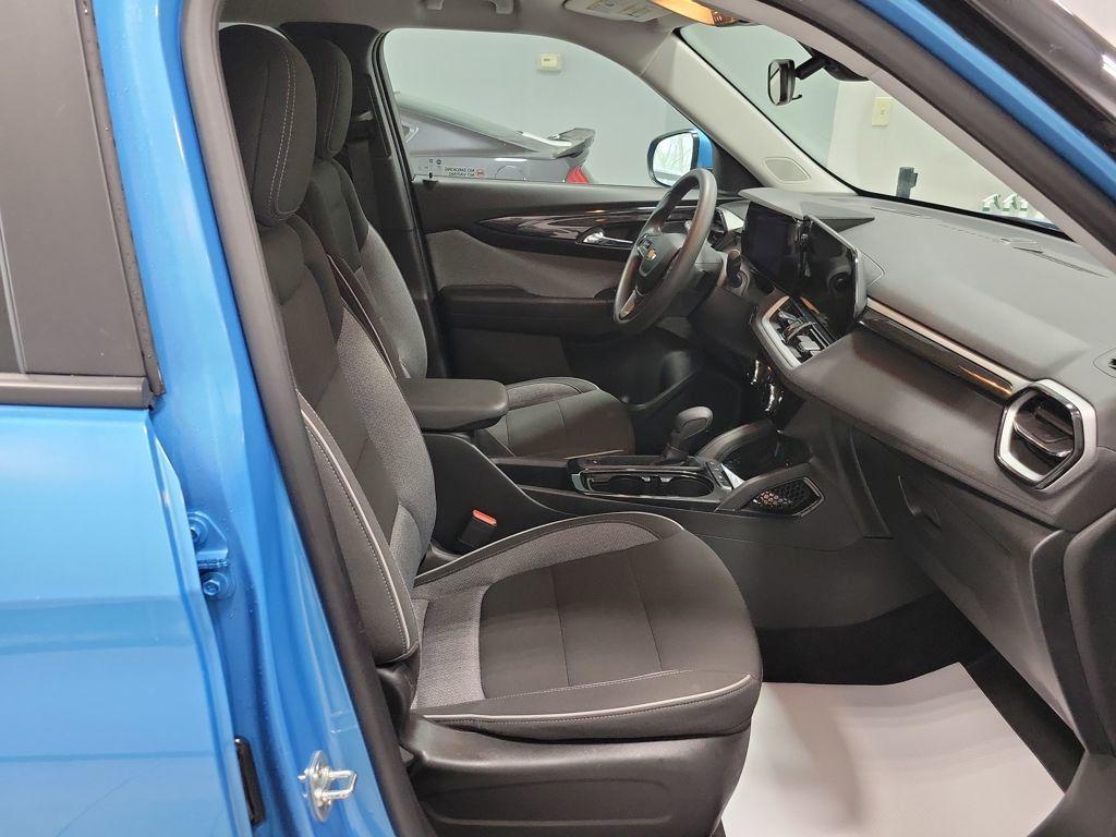 used 2025 Chevrolet TrailBlazer car, priced at $20,999