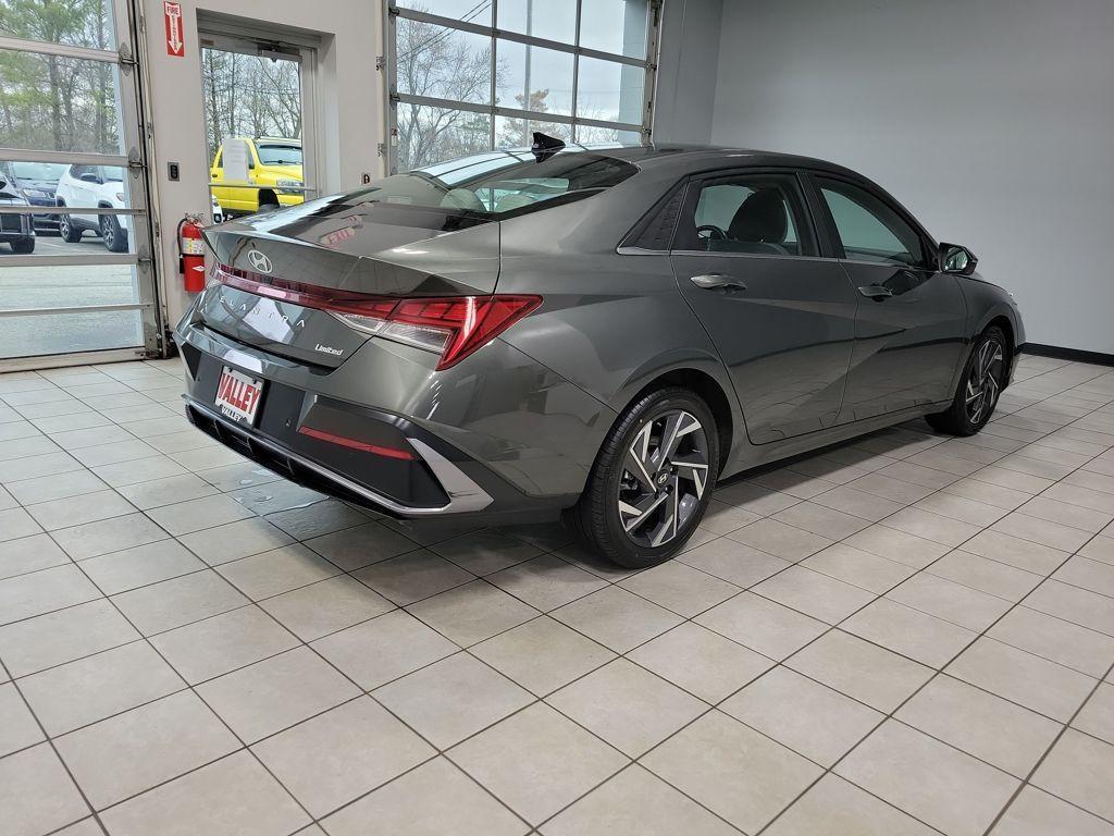 used 2024 Hyundai Elantra car, priced at $20,757
