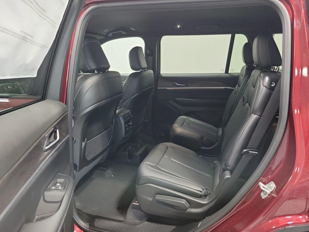 new 2025 Jeep Grand Cherokee L car, priced at $45,327