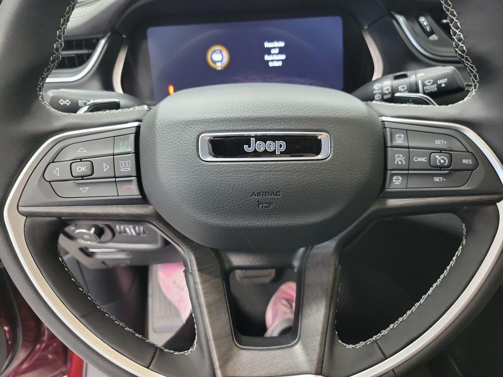 new 2025 Jeep Grand Cherokee L car, priced at $45,327