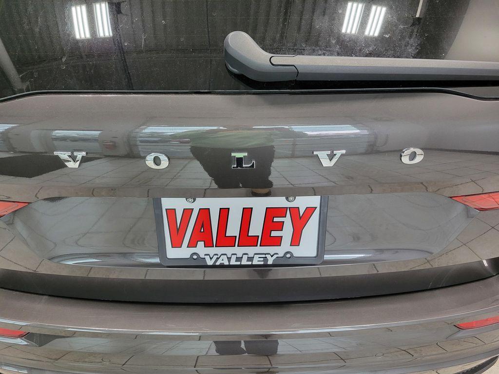 used 2025 Volvo XC60 car, priced at $35,499