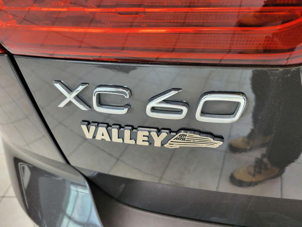 used 2025 Volvo XC60 car, priced at $35,499