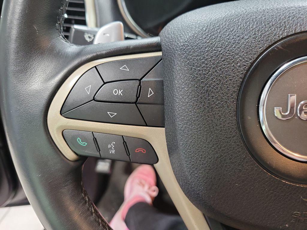 used 2014 Jeep Grand Cherokee car, priced at $11,499