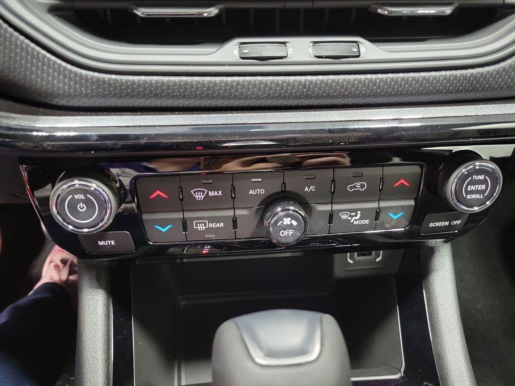 new 2025 Jeep Compass car, priced at $35,360