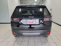 new 2026 Jeep Cherokee car, priced at $36,490