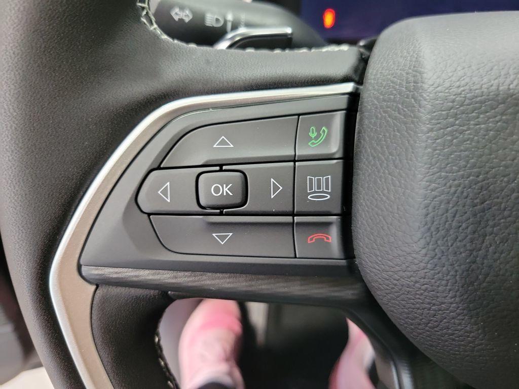 new 2025 Jeep Grand Cherokee L car, priced at $45,064