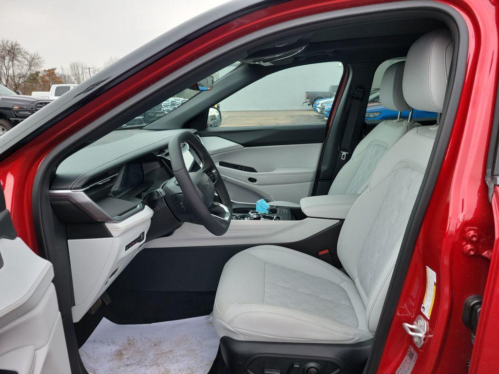 new 2026 Jeep Cherokee car, priced at $44,219