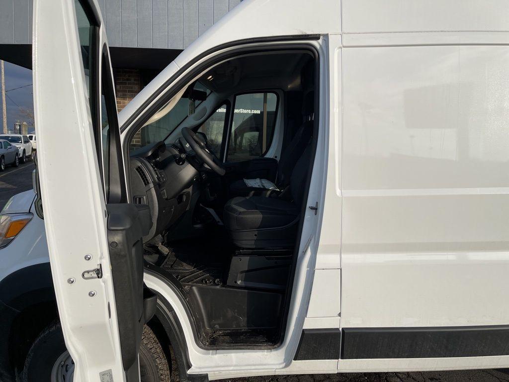new 2025 Ram ProMaster 2500 car, priced at $49,408