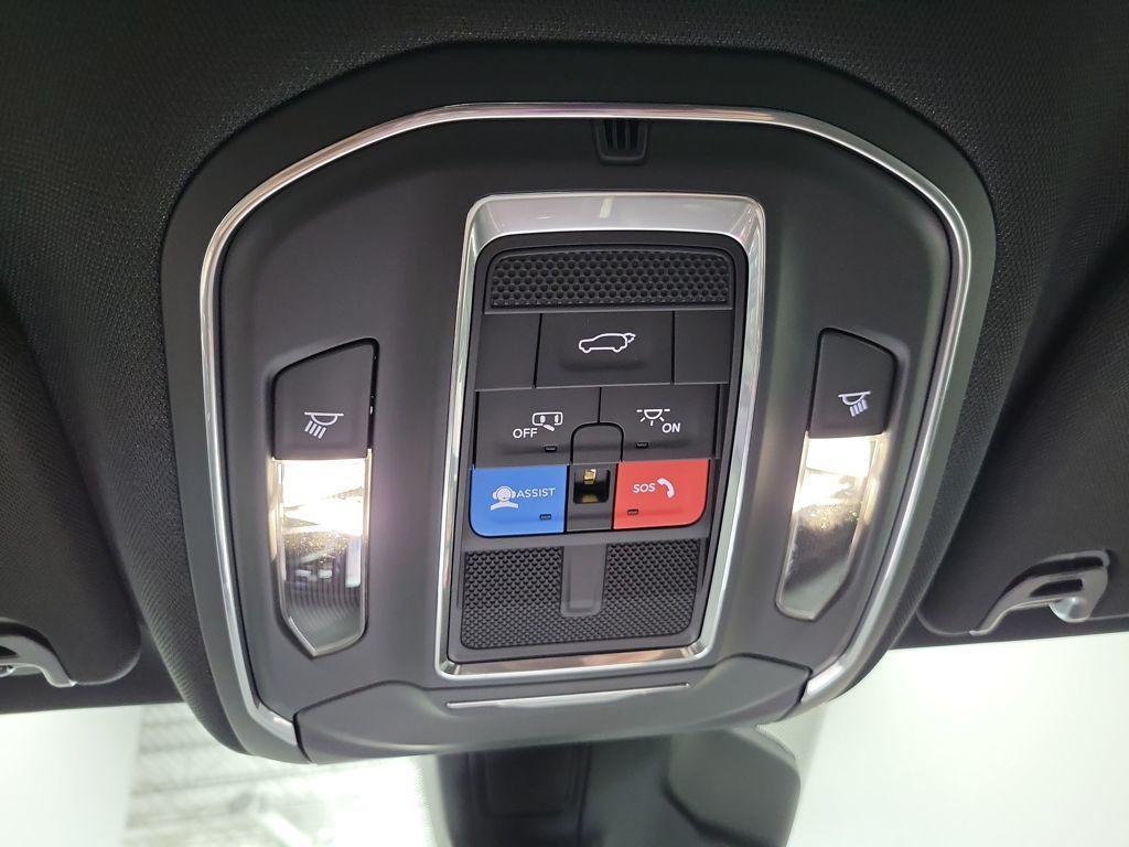 new 2026 Jeep Grand Wagoneer car, priced at $73,955