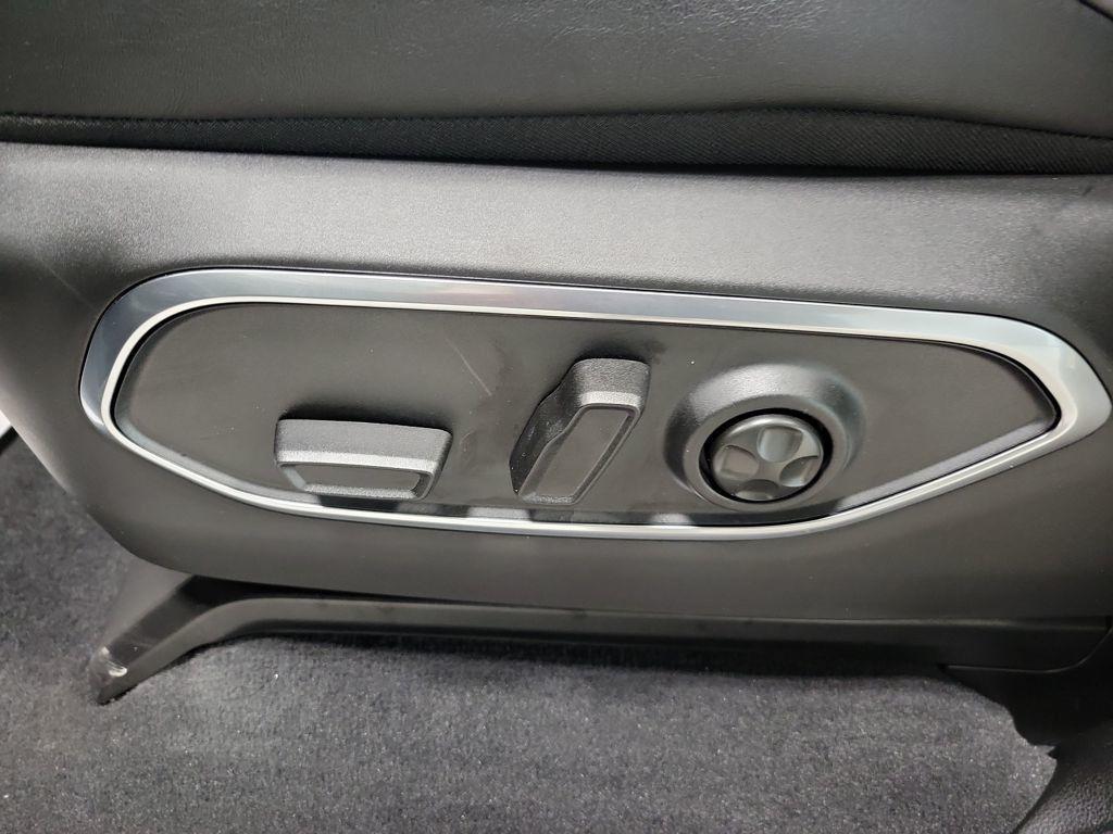 new 2026 Jeep Grand Wagoneer car, priced at $73,960