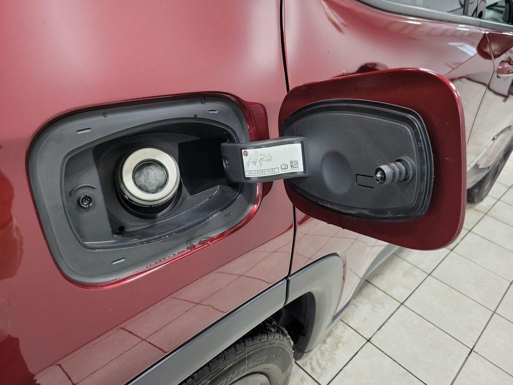 used 2021 Jeep Compass car, priced at $18,999