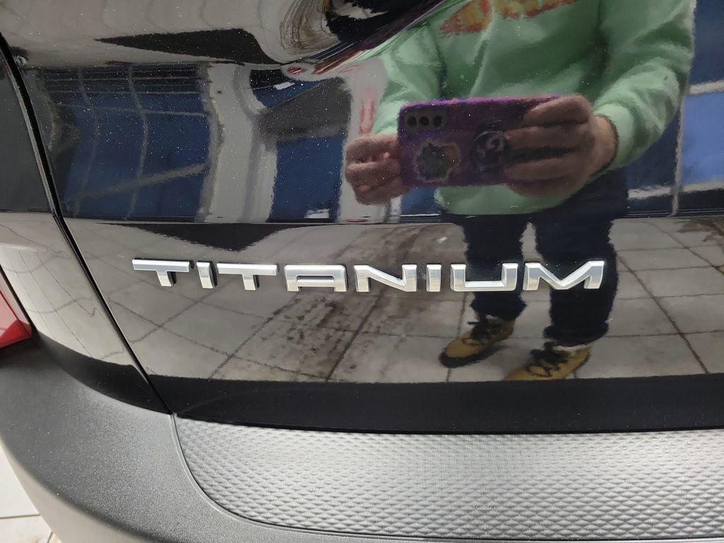 used 2022 Ford Escape car, priced at $21,499