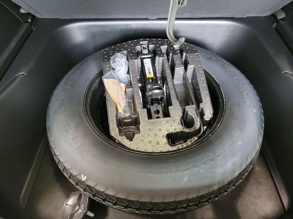 used 2022 Jeep Grand Cherokee WK car, priced at $25,000