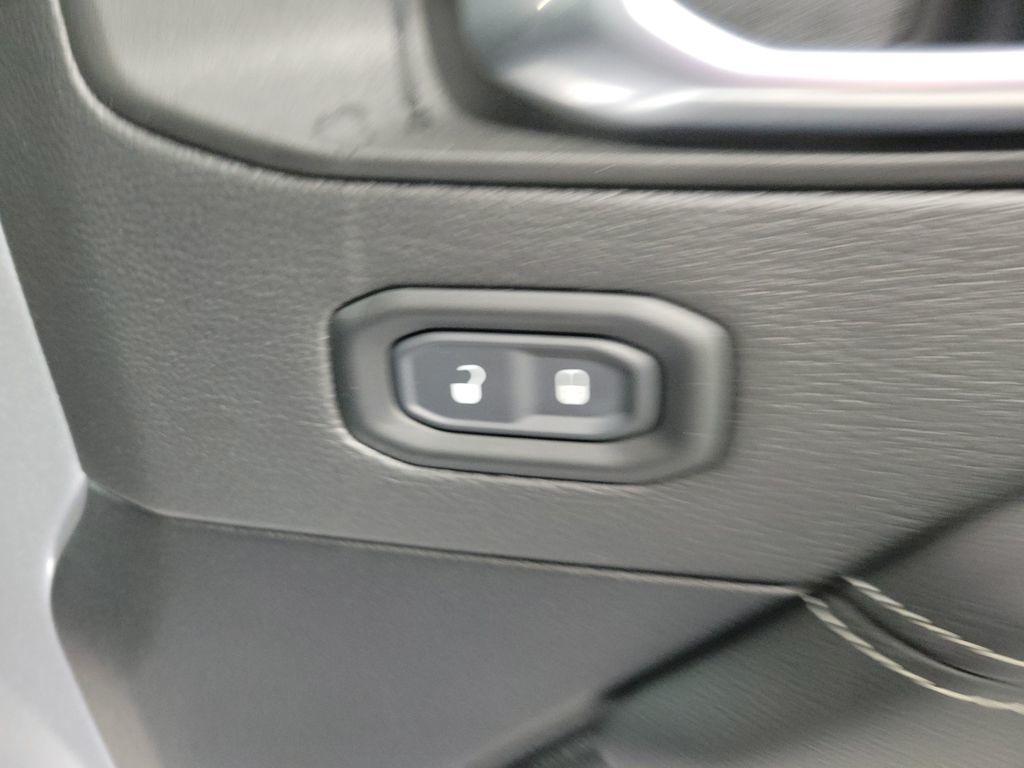 used 2021 Jeep Wrangler Unlimited car, priced at $25,738