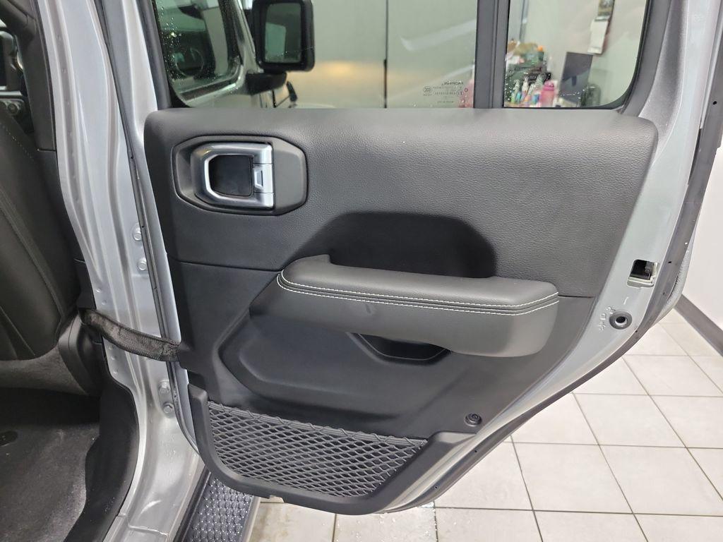 used 2021 Jeep Wrangler Unlimited car, priced at $25,738