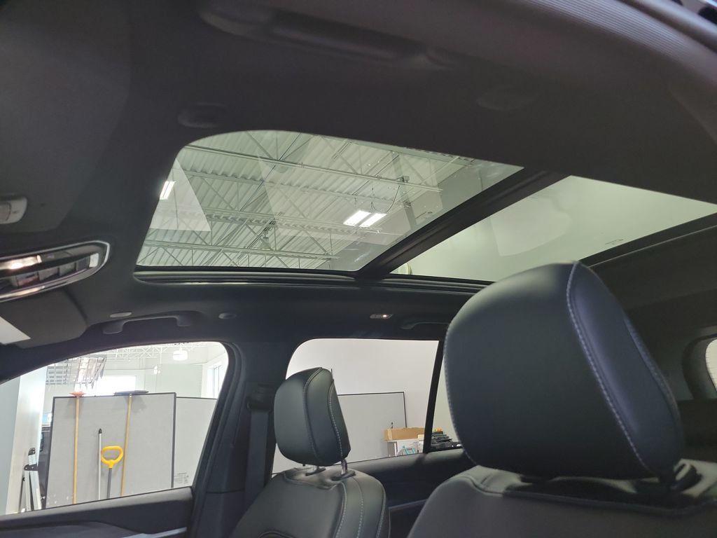 new 2026 Jeep Grand Cherokee car, priced at $50,298