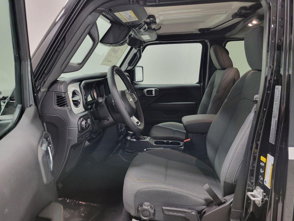 new 2026 Jeep Wrangler car, priced at $53,786