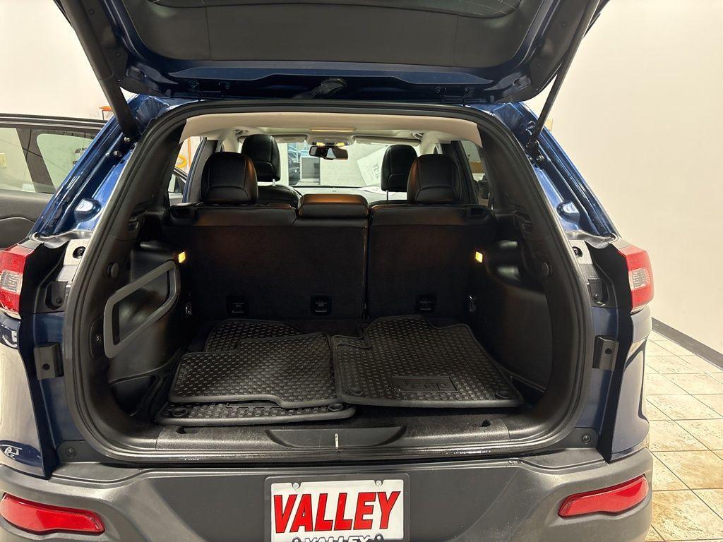 used 2018 Jeep Cherokee car, priced at $16,767