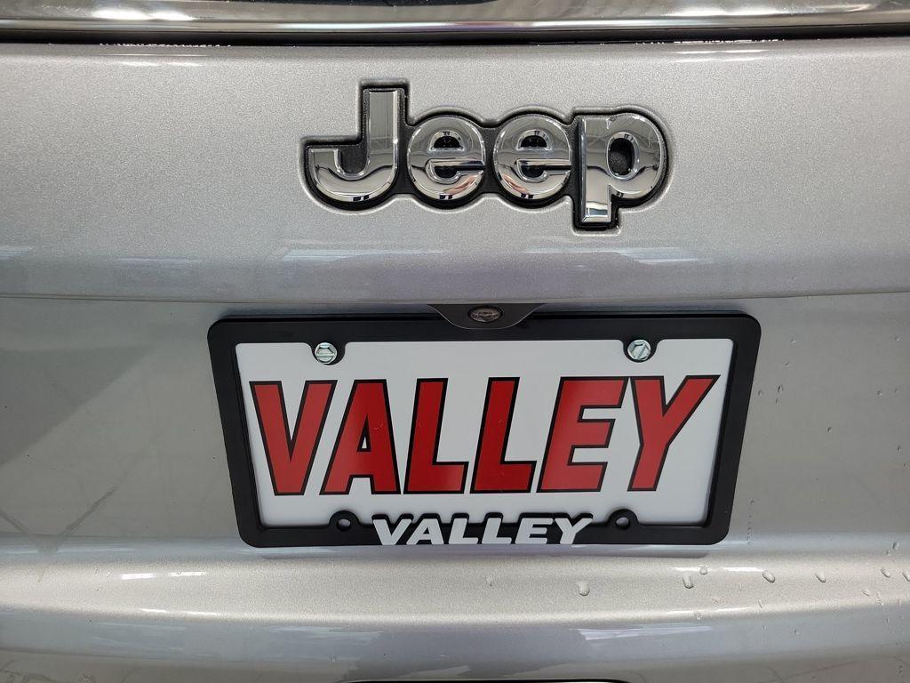 used 2020 Jeep Compass car, priced at $16,499