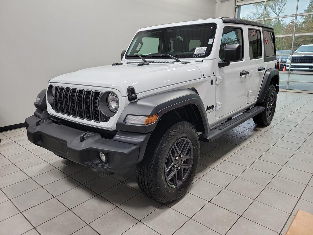 new 2026 Jeep Wrangler car, priced at $48,072